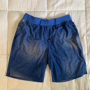 ⭕️ Lululemon Men T.H.E. Short Gently Used